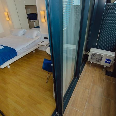 Ferienwohnung V. Orbi City Batumi Exterior foto